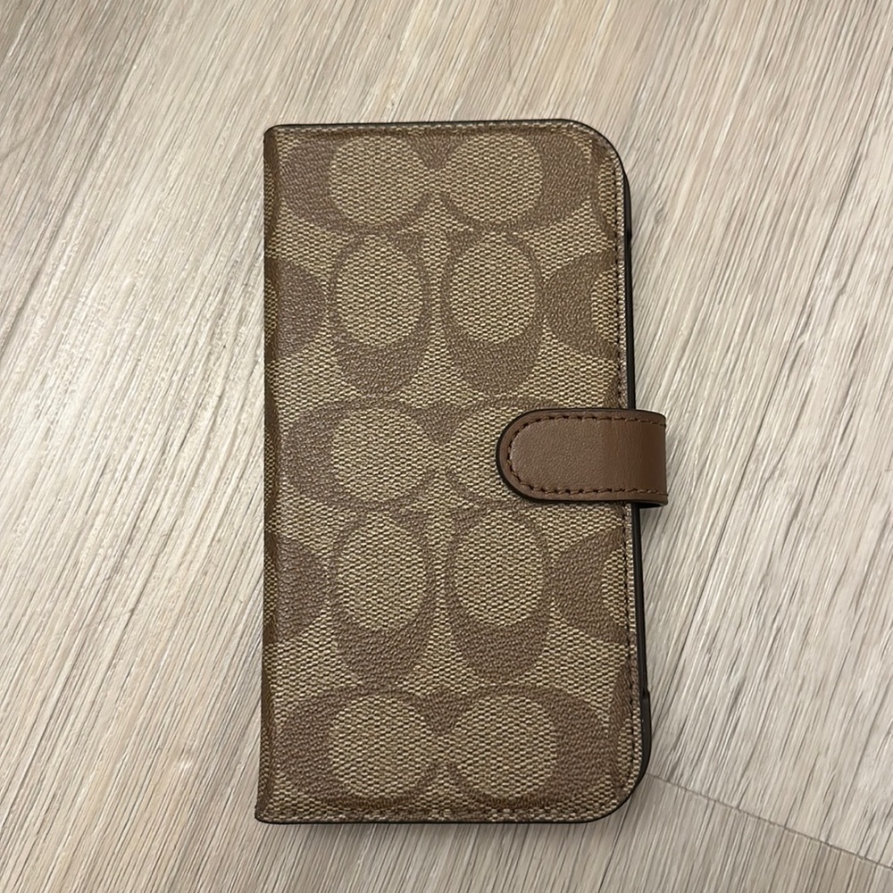 Coach IPhone 14 Pro Wallet Case